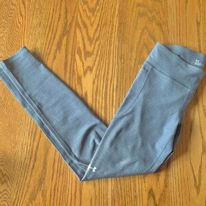 "Under Armor" compression leggings, size M, NWOT